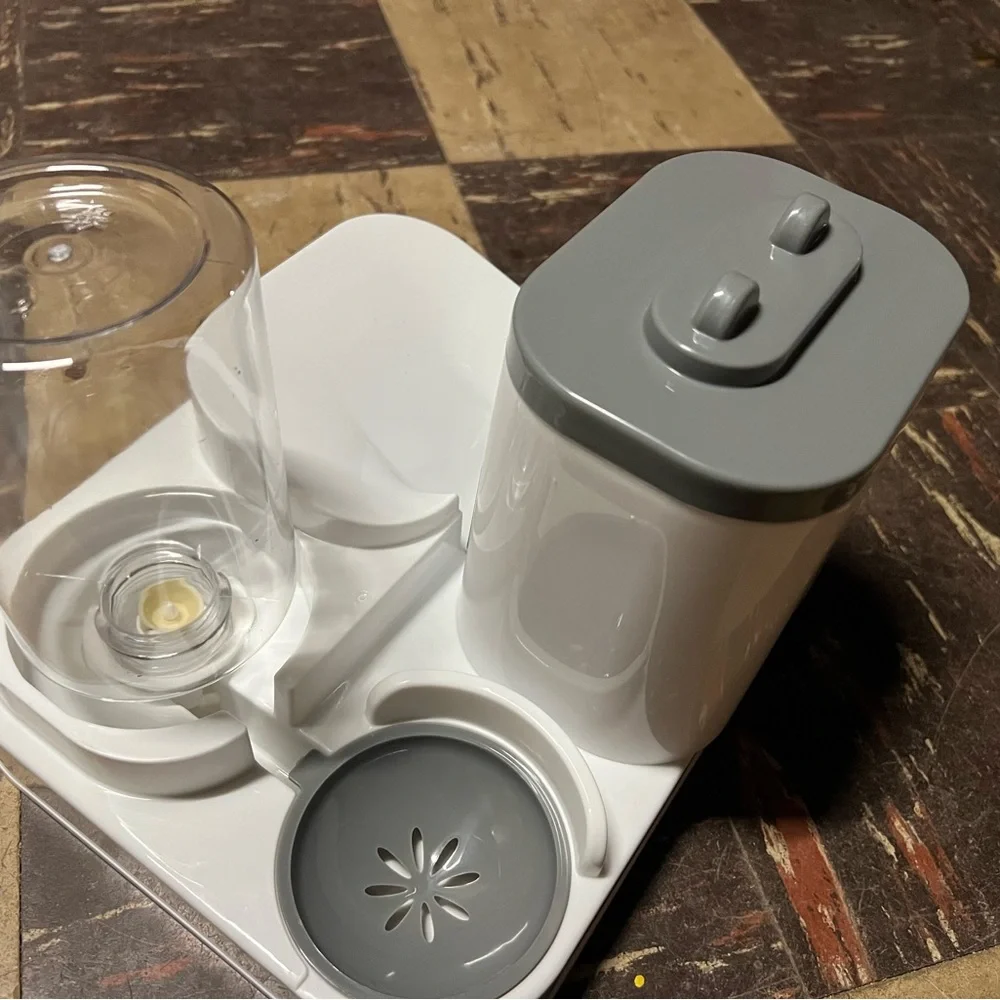 Automatic Pet Feeder with Water Dispenser